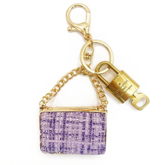 Authentic Louis Vuitton Lock & Key with Bag Purse Charm Keychain Key Charm Chain - Picture 4 of 4
